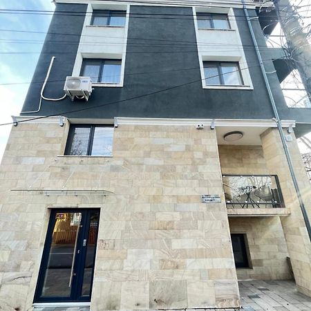 Hotel Palas Grand View Jászvásár Kültér fotó