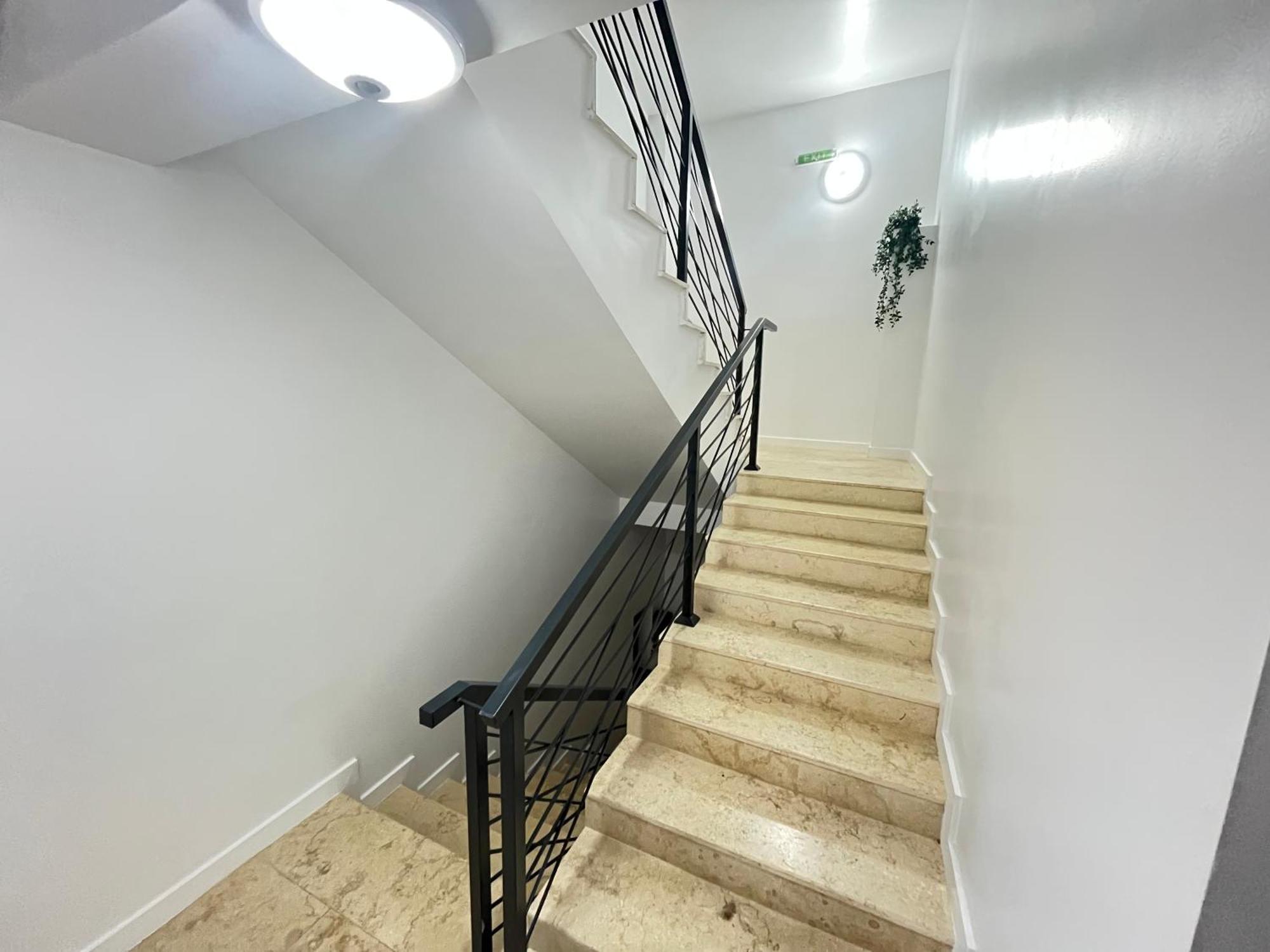 Hotel Palas Grand View Jászvásár Kültér fotó