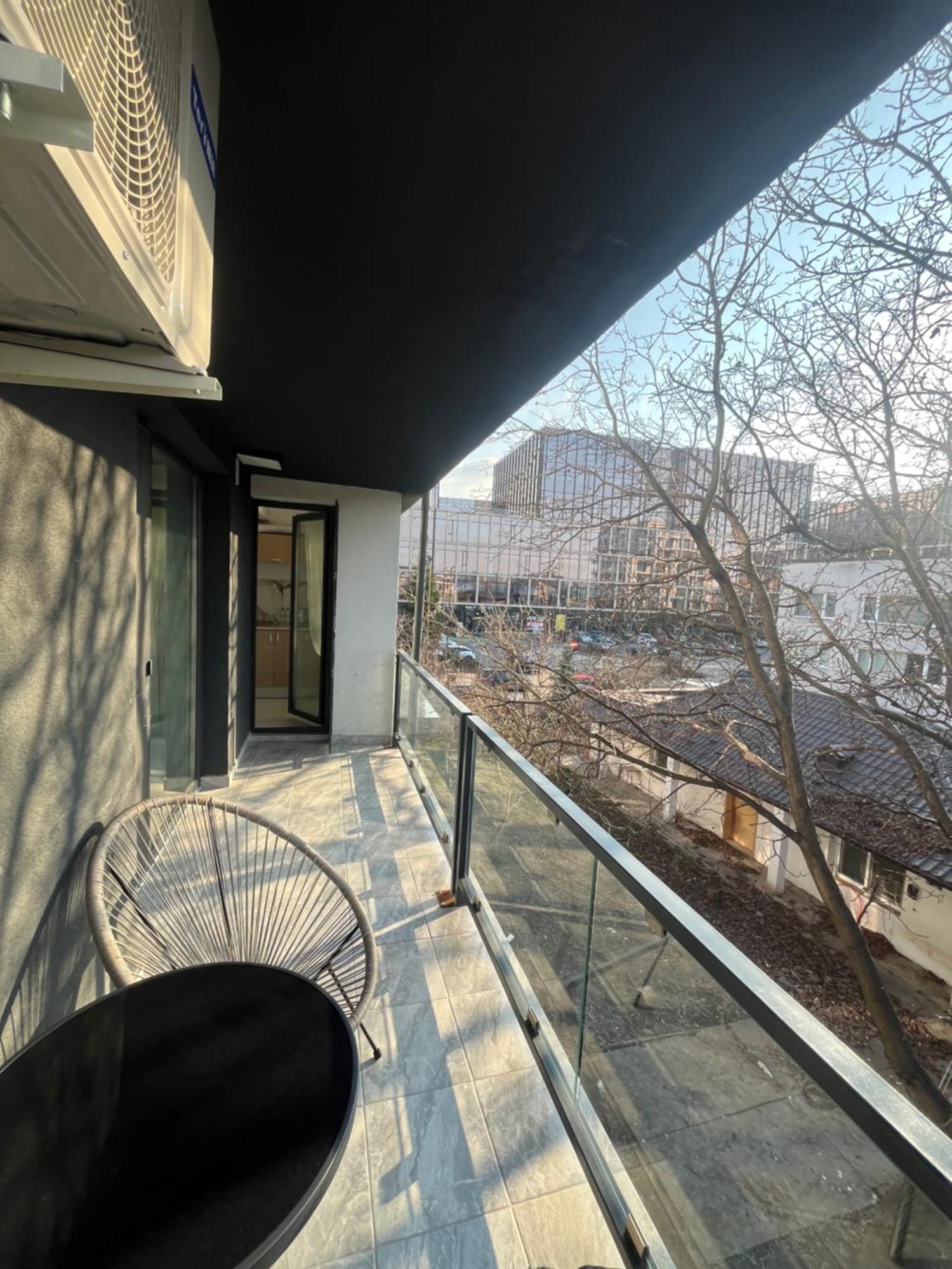 Hotel Palas Grand View Jászvásár Kültér fotó