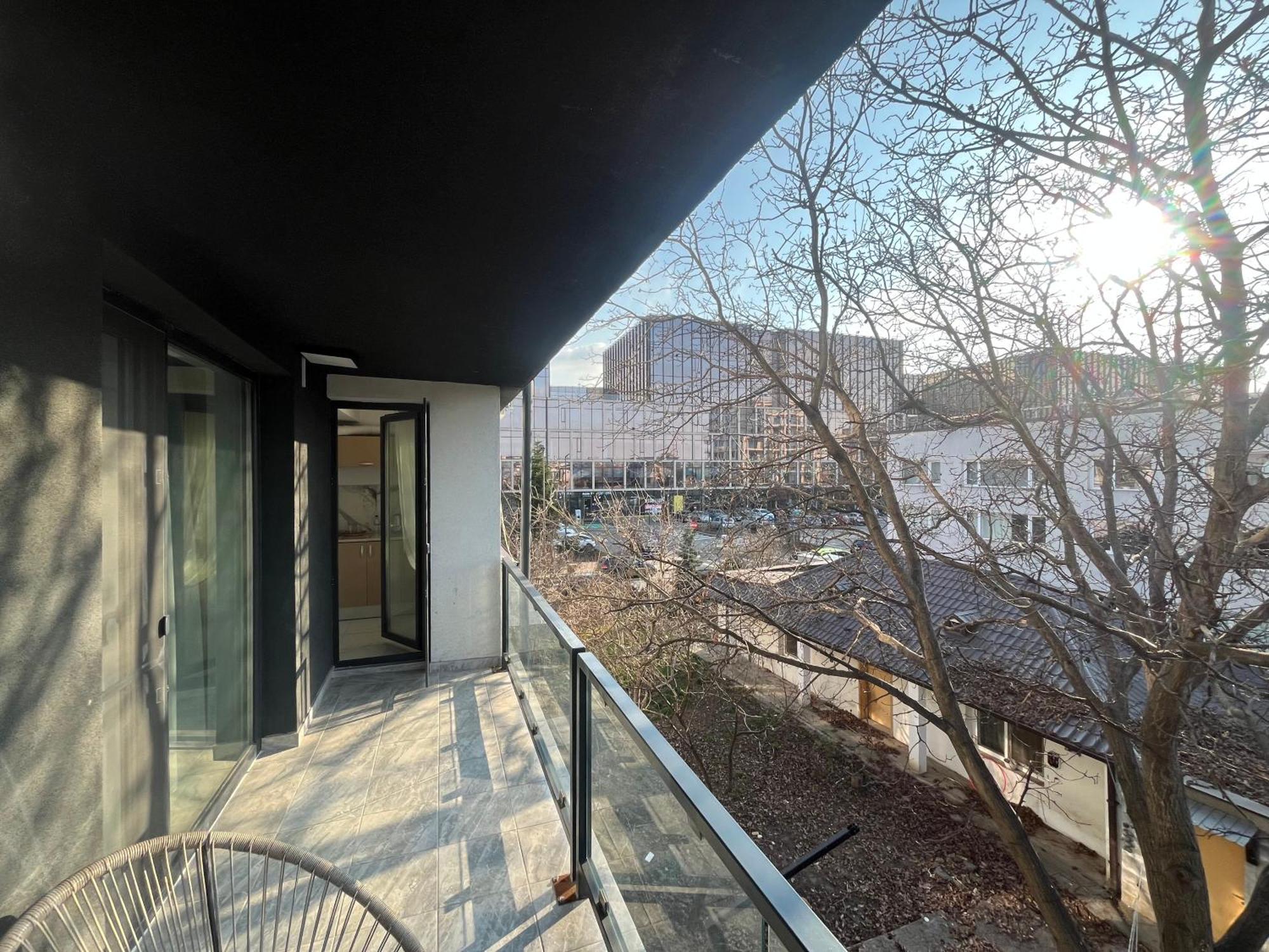 Hotel Palas Grand View Jászvásár Kültér fotó